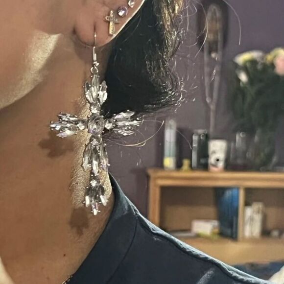 Vintage Art Deco Style Vamp Royal Tudor Rhinestone Cross Drop Statement - Picture 6 of 6